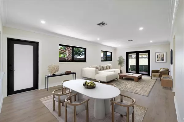 Oakland Park, FL 33334,617 NE 38th St