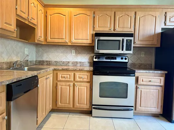 North Lauderdale, FL 33068,1327 Hampton Blvd #1327