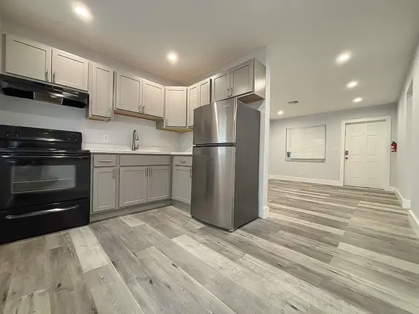 Hollywood, FL 33020,2432 Sherman St #A