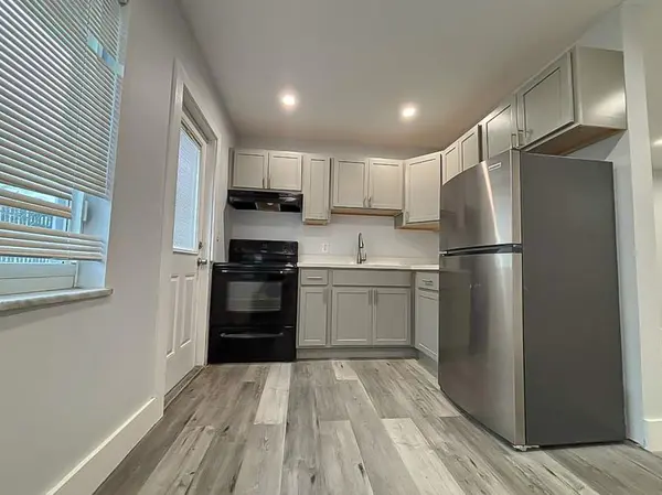 Hollywood, FL 33020,2432 Sherman St #A