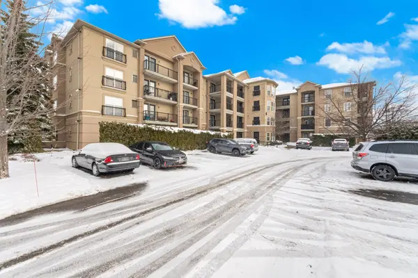 Burlington, ON L7L 7H1,2055 Appleby Line #107