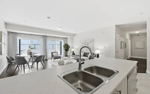 Peterborough, ON K9J 0K4,344 Florence DR #102