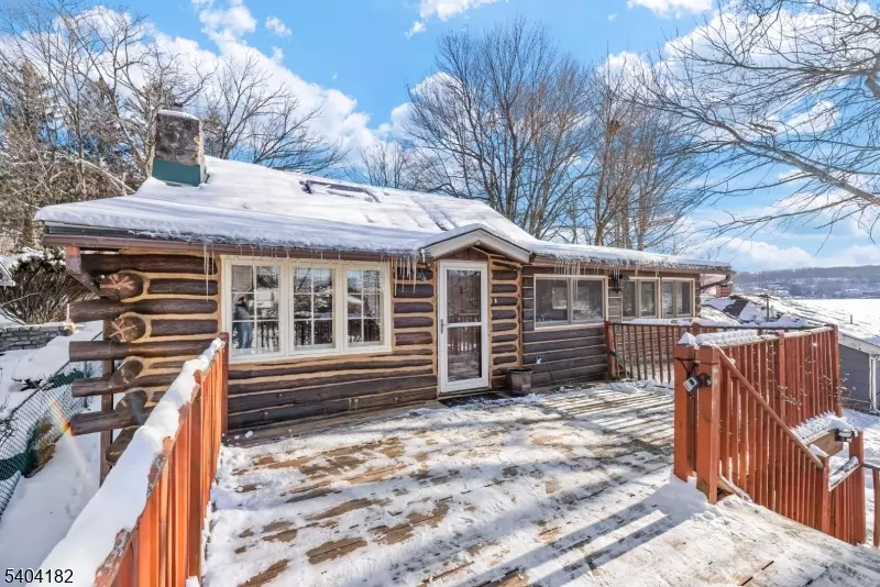 West Milford Twp., NJ 07421,7 Mac Donald Rd