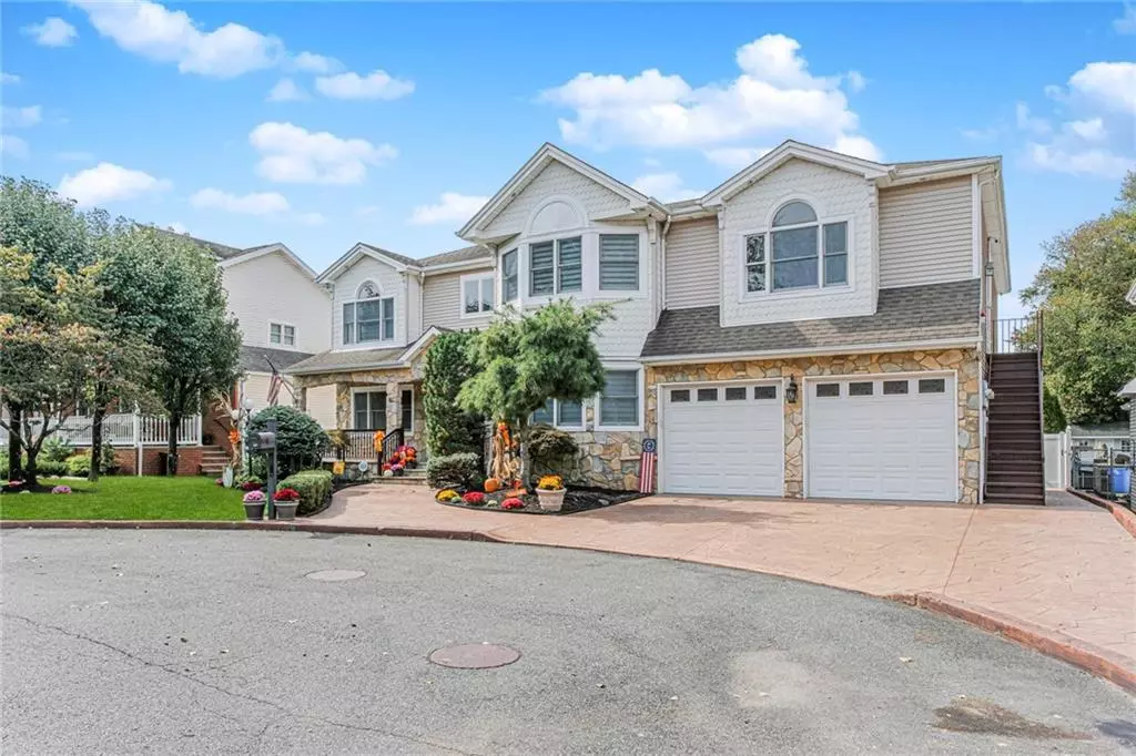 Staten  Island, NY 10307,72 Giegerich AVE