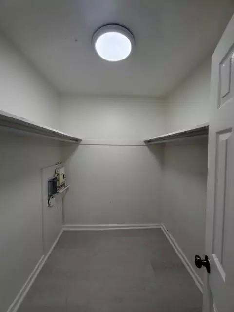 Lake Worth Beach, FL 33460,909 N F St #2