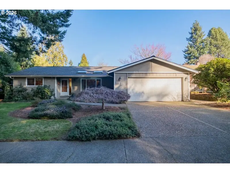 1923 RITING CT, Salem, OR 97302