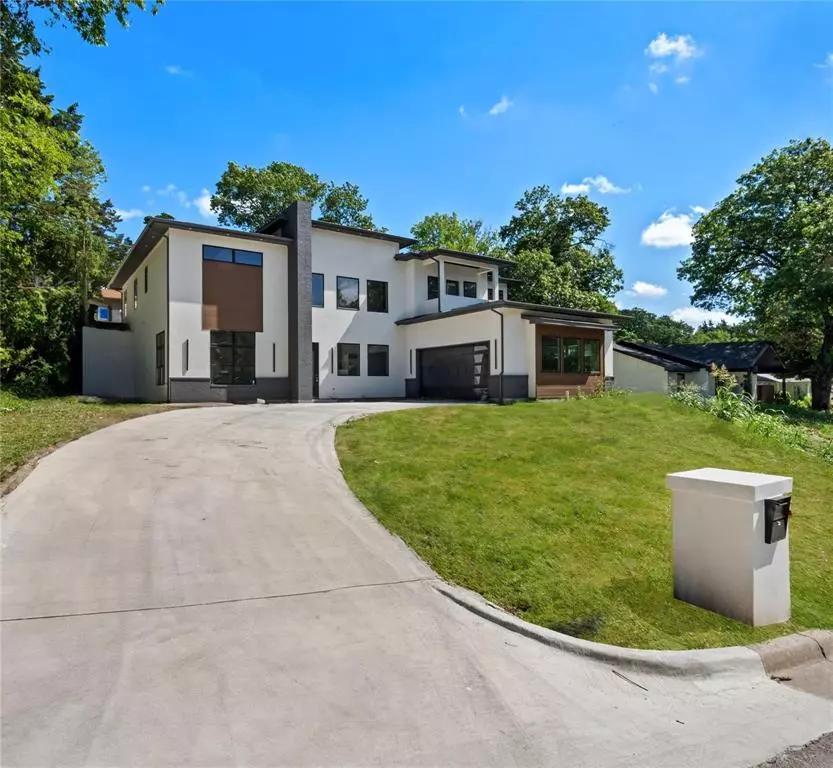 Dallas, TX 75224,917 Brookwood Drive