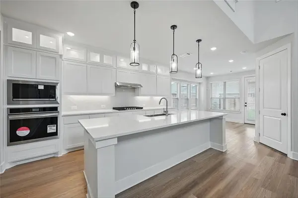 Van Alstyne, TX 75495,1851 Rosedale Avenue