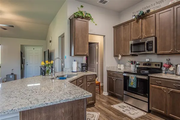 Waco, TX 76705,4028 Bravo Ranch Road