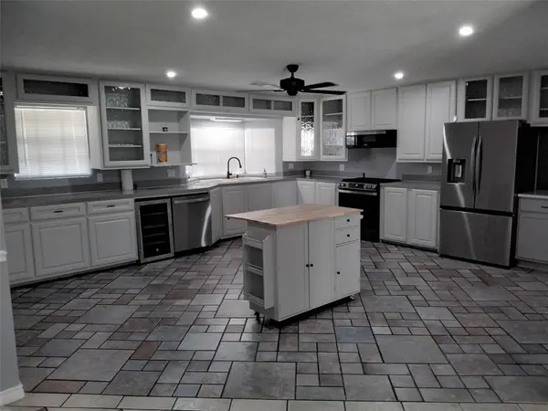 Irving, TX 75060,2317 Meadow Dale