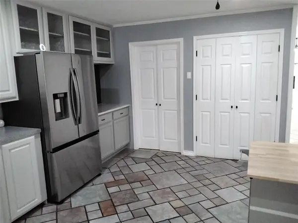 Irving, TX 75060,2317 Meadow Dale