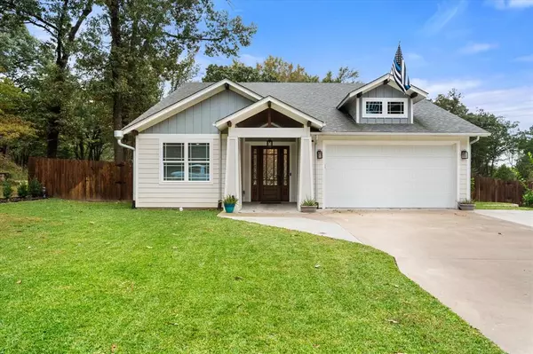 Athens, TX 75751,213 Louise Lane