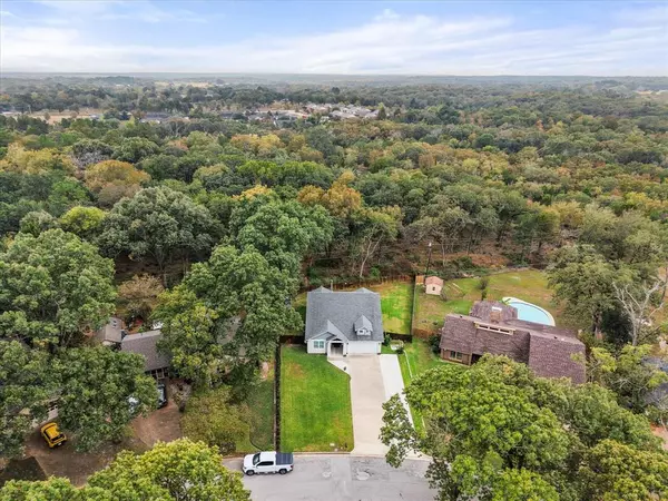 Athens, TX 75751,213 Louise Lane