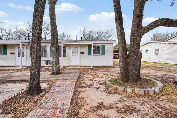 Fort Worth, TX 76111,2211 Barbell Lane