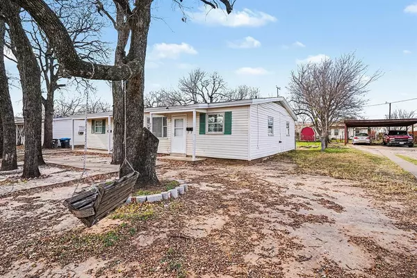 Fort Worth, TX 76111,2211 Barbell Lane