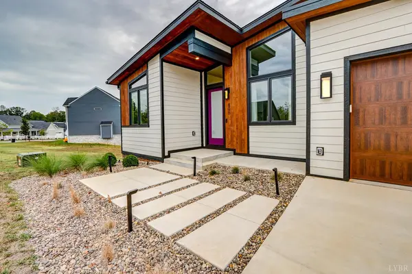 806 Elmwood AVE, Lynchburg, VA 24503