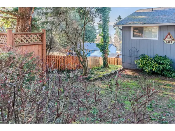 Estacada, OR 97023,589 NE WESTVIEW LN