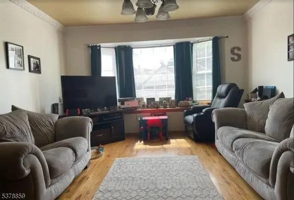 Newark City, NJ 07107,610 N 9Th St