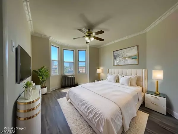 Newark City, NJ 07104,115 Park Ave