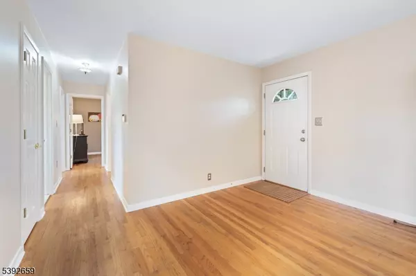 Branchburg Twp., NJ 08876,212 County Line Rd