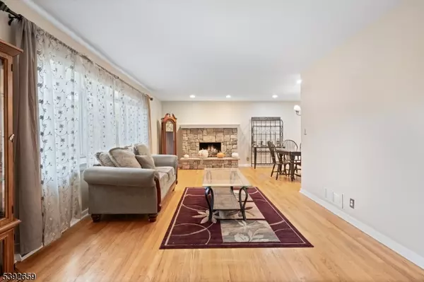 Branchburg Twp., NJ 08876,212 County Line Rd