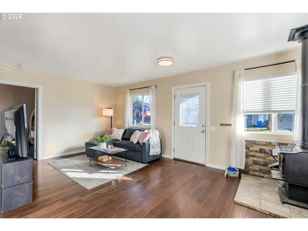 Salem, OR 97304,1363 FRANKLIN ST NW