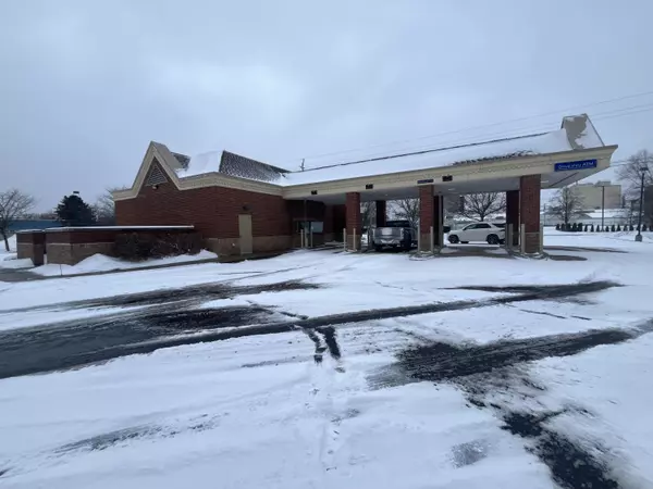 Zeeland, MI 49464,815 E Main AVE