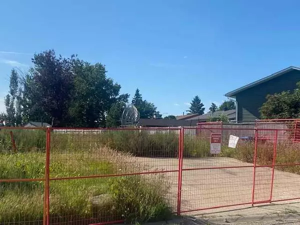 607 McCulloch CRES,  Irricana,  AB T0M1B0