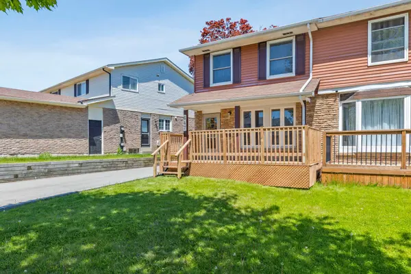 Oshawa, ON L1J 6A1,647 Balsam CRES