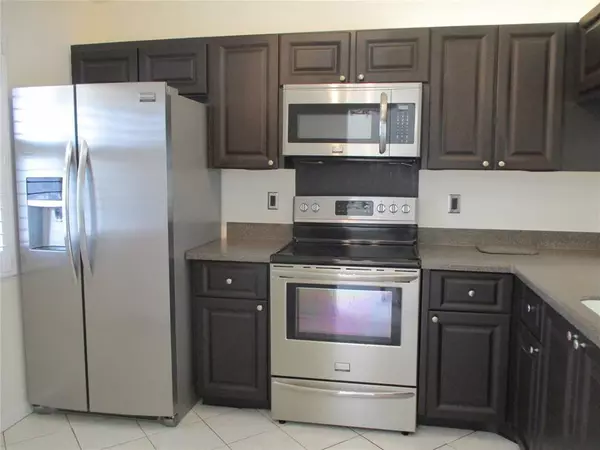 Boca Raton, FL 33433,22017 PALMS WAY 202 #202