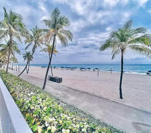 Hollywood, FL 33019,2301 S Ocean Dr #1707