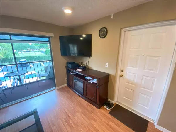 Greenacres, FL 33415,821 Sky Pine Way #B2