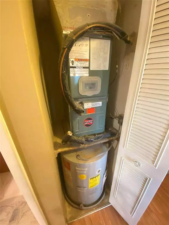 Greenacres, FL 33415,821 Sky Pine Way #B2