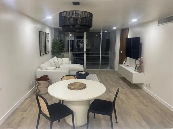 Davie, FL 33324,9471 Evergreen Pl #301