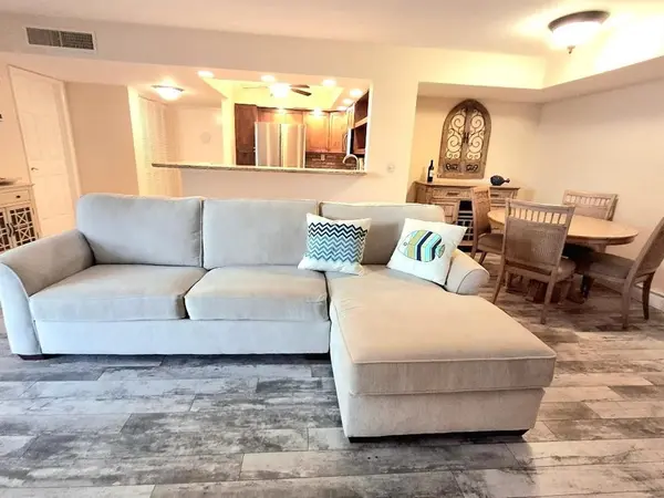 Pompano Beach, FL 33062,1421 S Ocean Blvd #301