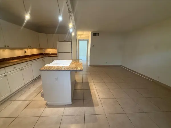 Fort Lauderdale, FL 33304,1414 NE 5th Ter #4