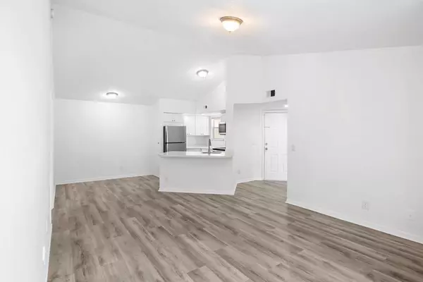 12950 Vista Isles Dr #428, Plantation, FL 33325