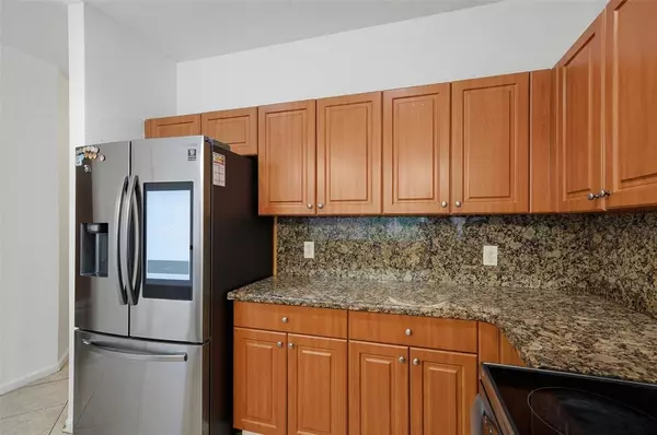 Tamarac, FL 33321,8108 Prestige Commons Dr