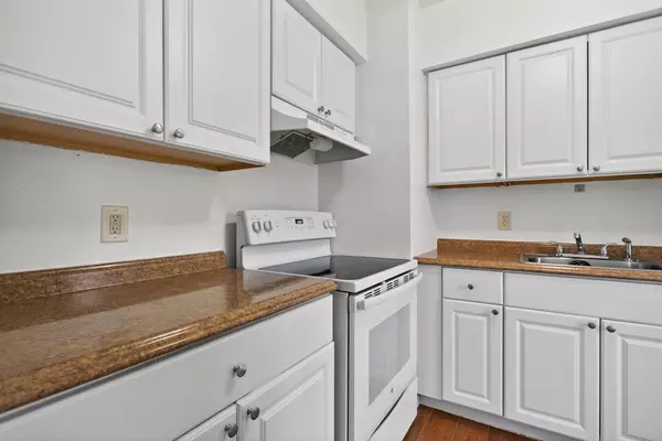 Lighthouse Point, FL 33064,2115 NE 42nd Ct #103