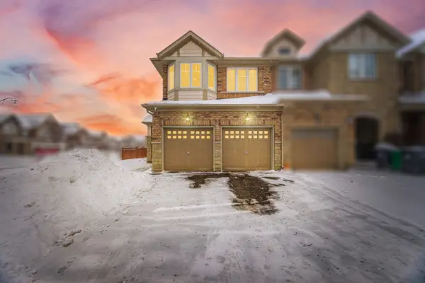 112 Mcpherson RD, Caledon, ON L7C 4A7