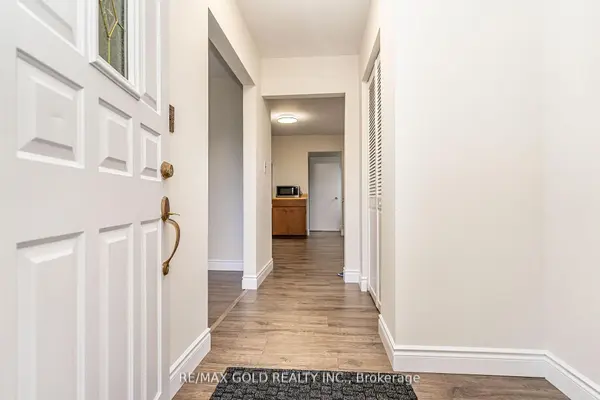 Brampton, ON L6T 3J9,35 Duke RD