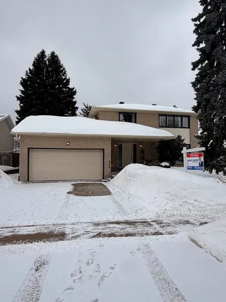 56 Marshall ST, Barrie, ON L4N 3S7