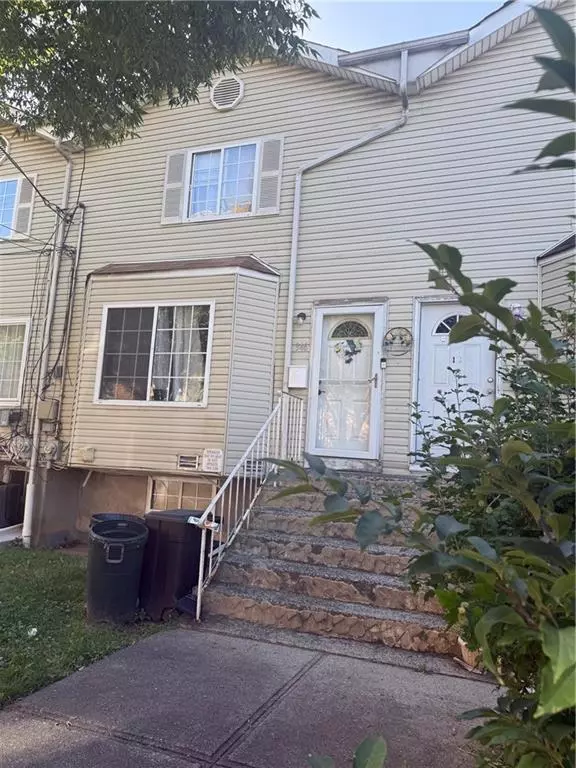 Staten Island, NY 10304,346 Targee ST