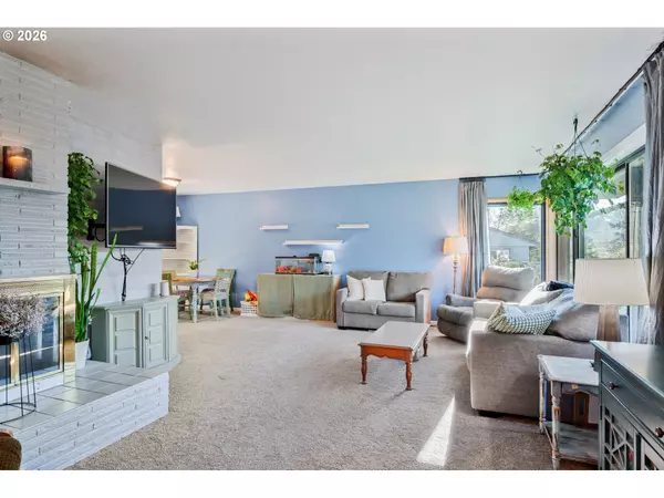 Longview, WA 98632,128 ALPHA DR