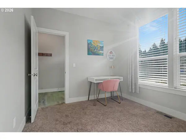 Salem, OR 97306,5657 BOUNDARY DR