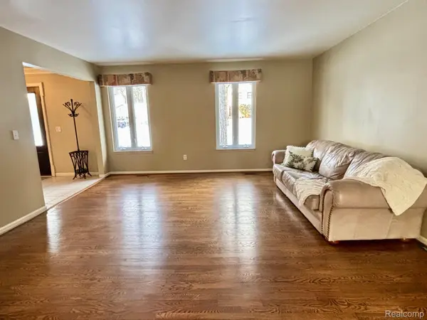 Troy, MI 48098,2695 Homewood DR