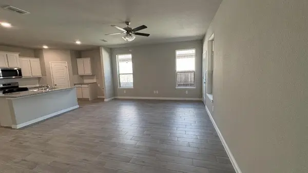 Denton, TX 76259,616 AMBER FIELDS Drive