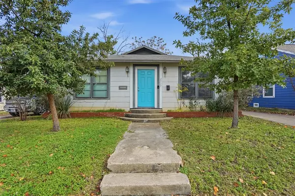 Fort Worth, TX 76110,2517 Wayside Avenue