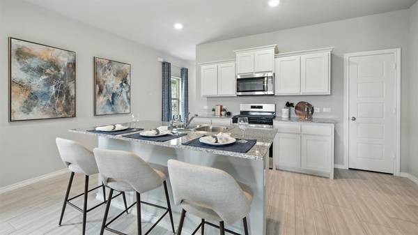 Denton, TX 76249,608 SHADED GROVE Drive