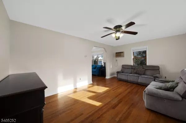 Clifton City, NJ 07012,112 Dawson Ave